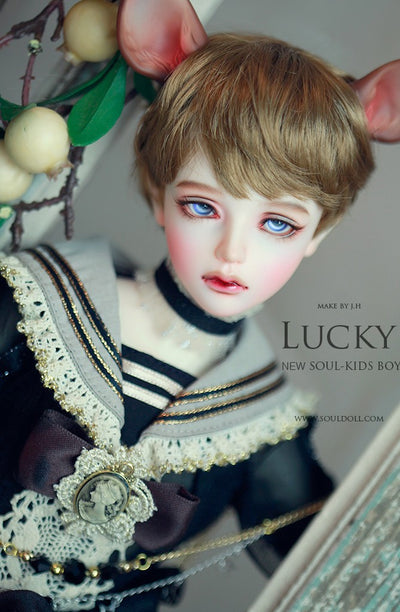 Lucky | Preorder | DOLL