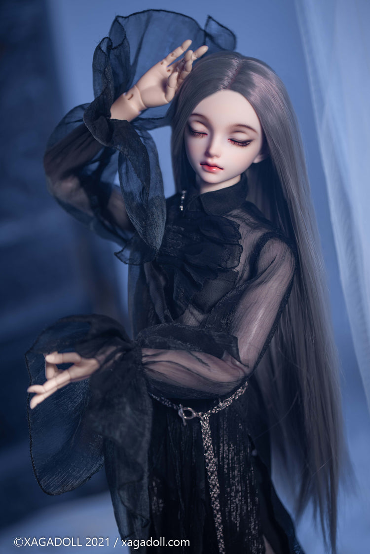 Mo Chen | Preorder | DOLL