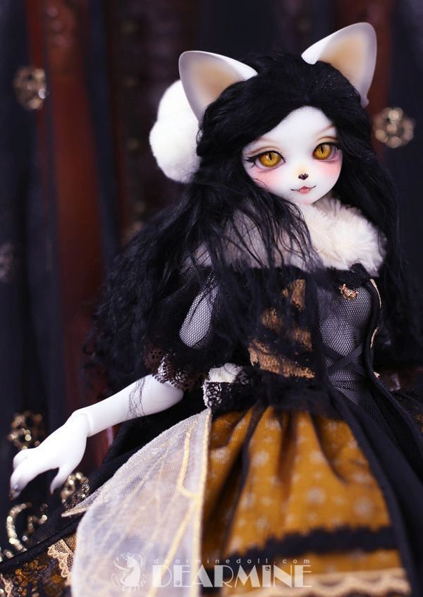 ANGELA - Honey Queen | Item in Stock | DOLL