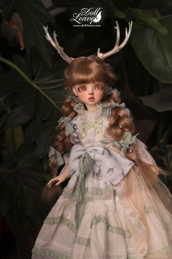 Leilia Deer | Preorder | DOLL