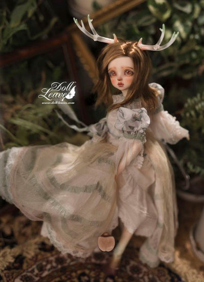 Leilia Deer | Preorder | DOLL