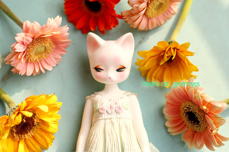 Mariko Cat(white_ green eyes) [Limited Quantity] | Preorder | DOLL