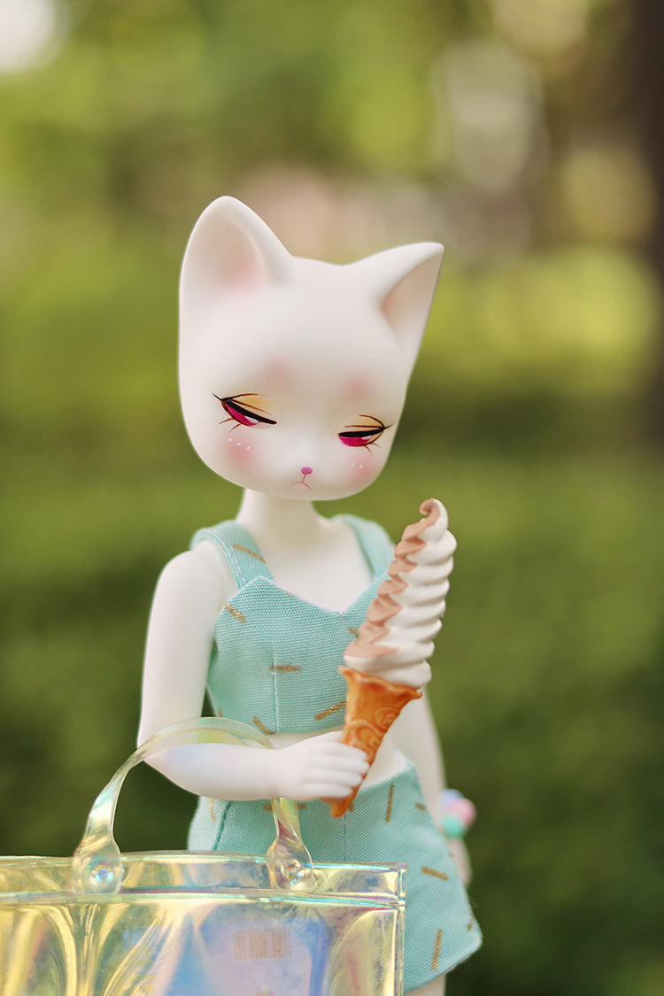 Mariko Cat (white_ pink eyes) [Limited Quantity] | Preorder | DOLL