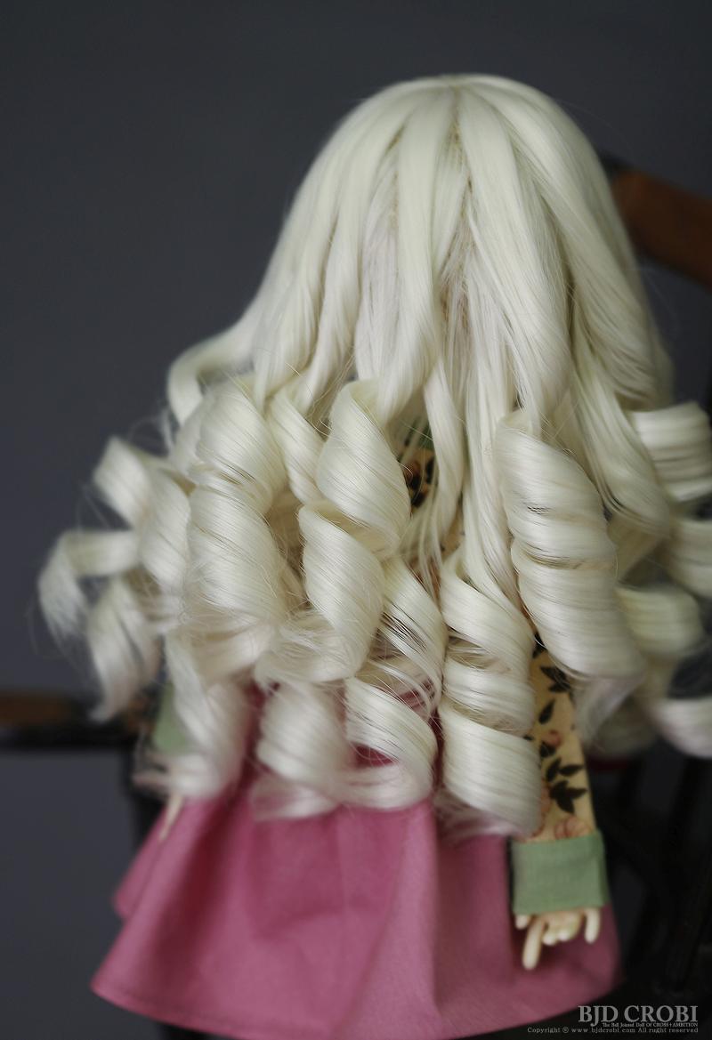 CRWS-127 (White Blond) | Item in Stock | WIG