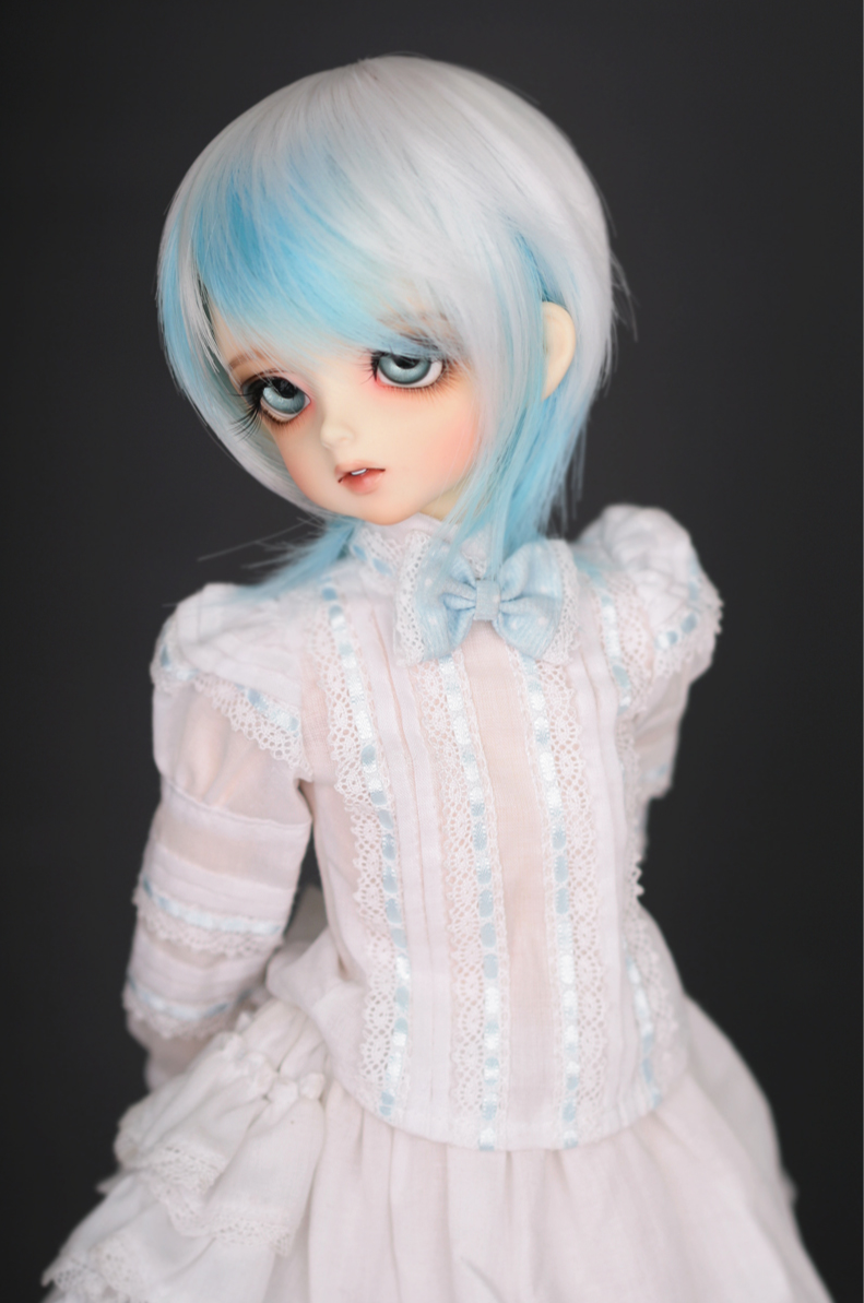 CRWM-84 (White Sky) | Item in Stock | WIG