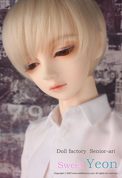 Sweet Yeon | Preorder | DOLL