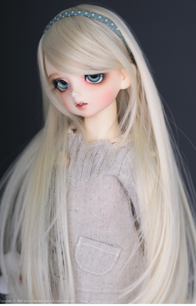 CRWM-80 (Milky Blond) | Item in Stock | WIG